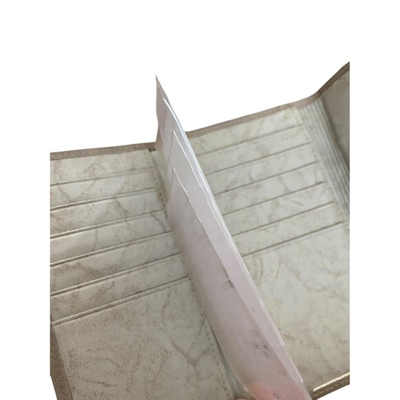 Buxton Heiress Wallet Womens Beige Leather Envelope Credit Card Foldover - Picture 4 of 5